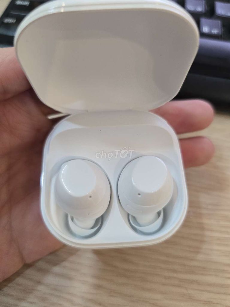 Tai nghe Samsung Buds Core Trắng. Mua bán Tivi, Âm thanh tại Quận Nam Từ Liêm Hà Nội được đăng bởi Khanh hình 1