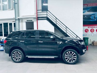 Ford Everest 2020 Titanium 2.0L 4x4 AT - 22000 km. Mua bán Ô tô tại Huyện Đức Trọng Lâm Đồng được đăng bởi Pé Jen