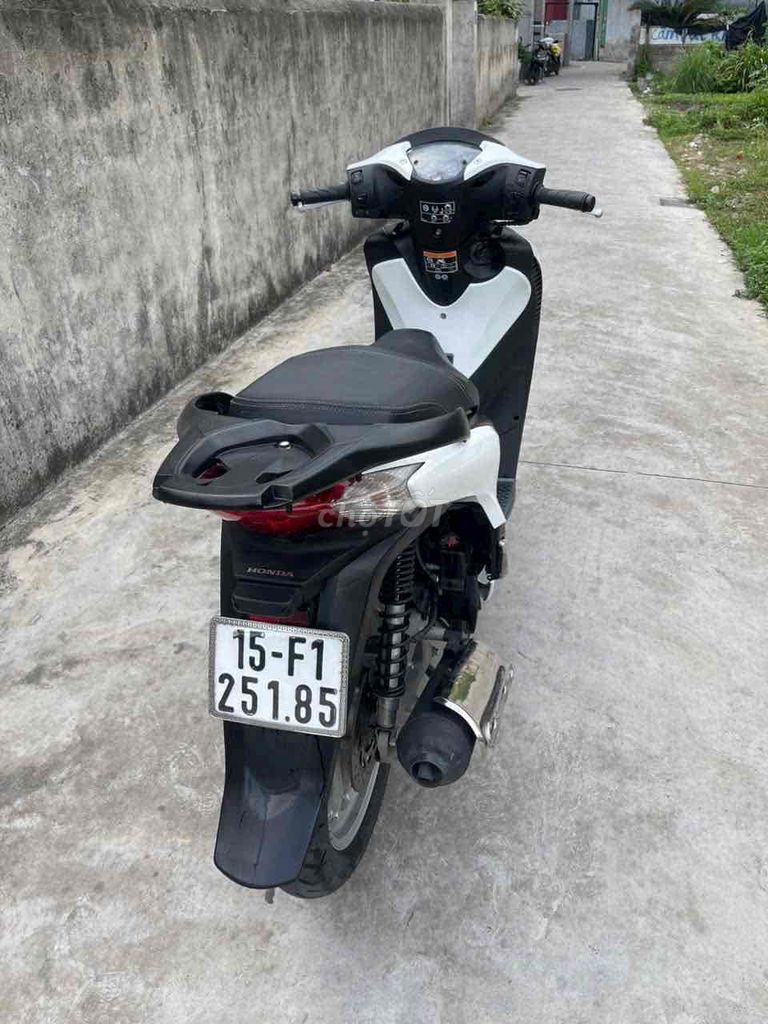 Cần bán việt nam 2016 150c smatkey độ fom ý. Mua bán Xe máy tại Quận Kiến An Hải Phòng được đăng bởi Đức Anh  hình 2