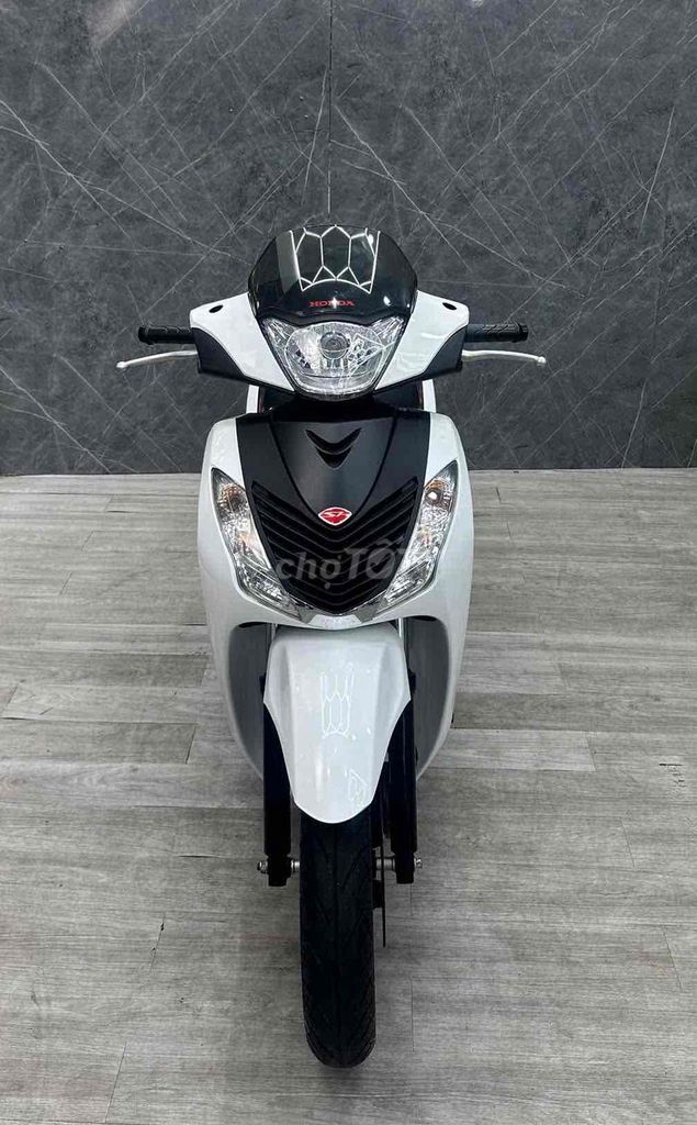 Honda SH Vietnam 2014 150i тюнинг под Италию