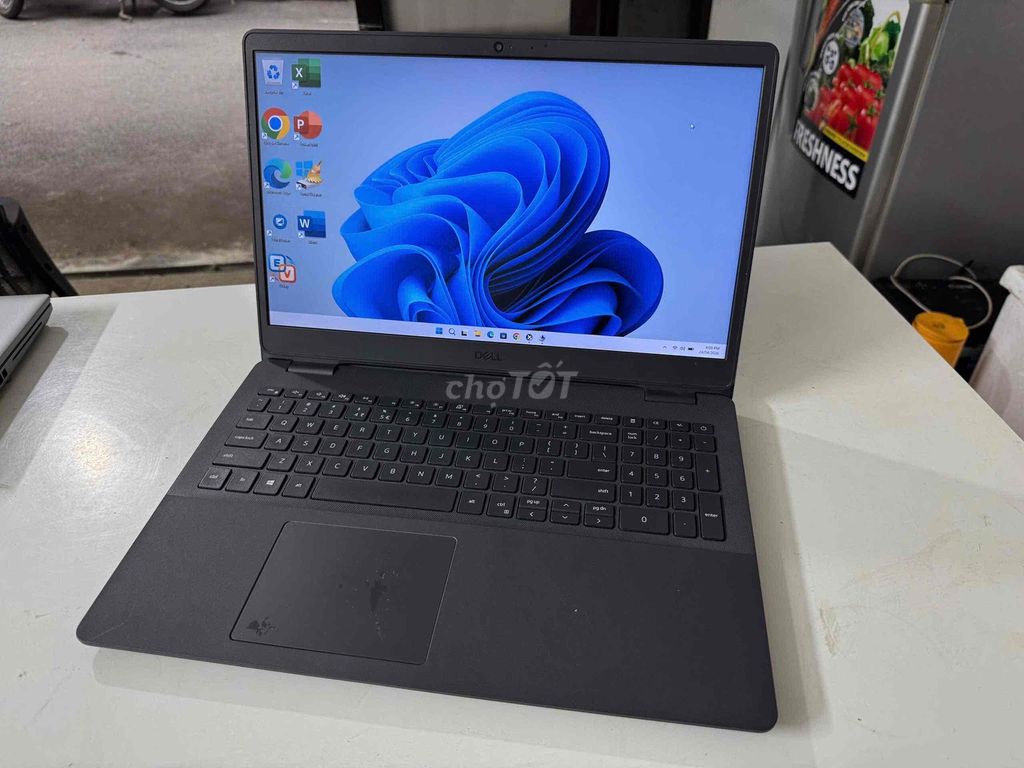 Dell Vostr***5G7 15.6 inch. Mua bán Laptop tại Quận Ba Đình Hà Nội được đăng bởi Nguyen Dinh Tu hình 1