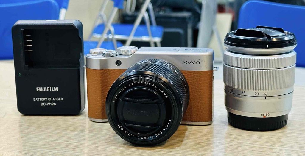 Máy ảnh Fujifilm XA10 + 16-50. Mua bán Máy ảnh, Máy quay tại Quận Đống Đa Hà Nội được đăng bởi Bảo Táo Store hình 1