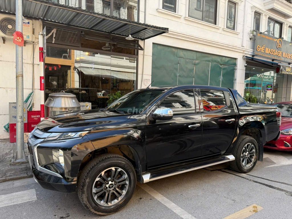 Mitsubishi Triton 2019 AT Mivec Premium - 80000 km. Mua bán Ô tô tại Huyện Gia Lâm Hà Nội được đăng bởi Hiếu Pham hình 4