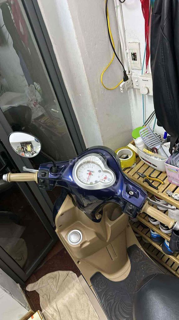 xe Nozza nhỏ gọn , lốp zin chưa tháo 🥰. Mua bán Xe máy tại Quận Hai Bà Trưng Hà Nội được đăng bởi Tùng Xe Đẹp hình 6