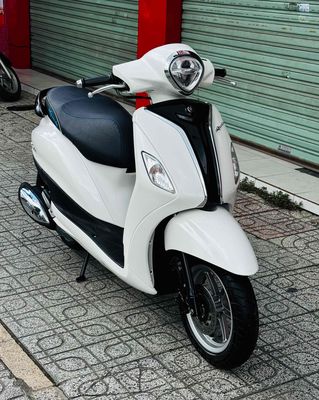 Yamaha Grande Hybrid Trắng 125cc cuối 2020