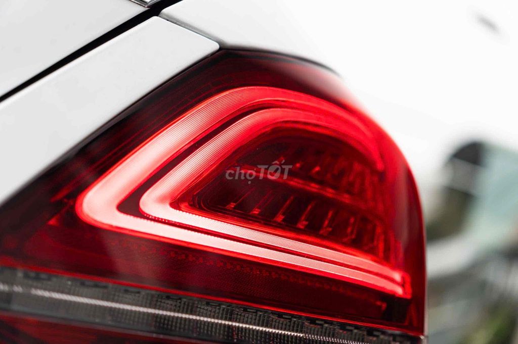 LONG ANH AUTO về Mercedes C200FL 2019. Mua bán Ô tô tại Quận 7 Tp Hồ Chí Minh được đăng bởi LongAnh AuTo  hình 16