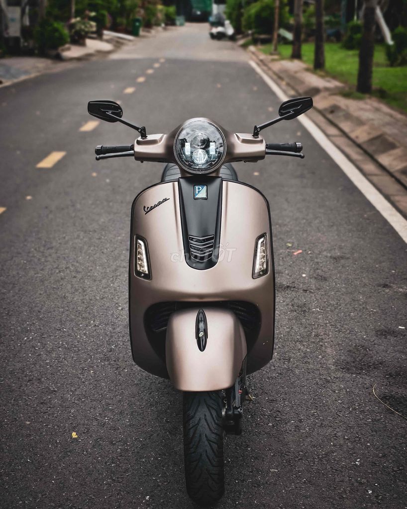 Vespa GTS 300 dành cho anhem chưa có bằng A2. Mua bán Xe máy tại Quận 7 Tp Hồ Chí Minh được đăng bởi Phạm Duy hình 2