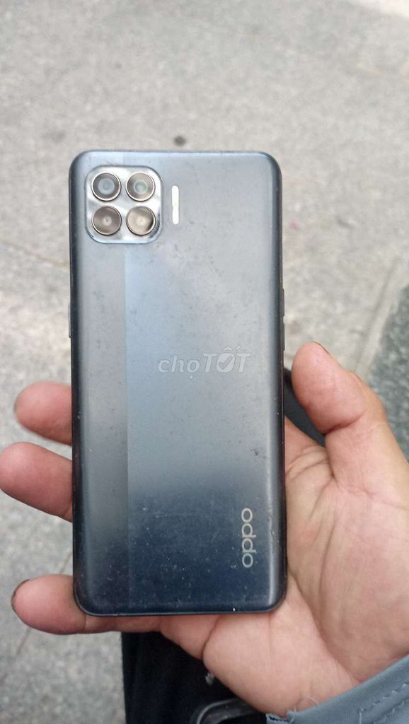Oppo Điện thoại màu Đen. Mua bán Điện thoại tại Quận Bắc Từ Liêm Hà Nội được đăng bởi Golsu Cuong hình 1