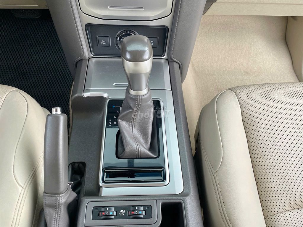 Toyota Land Cruiser Prado 2019  - 31000 km. Mua bán Ô tô tại Quận 1 Tp Hồ Chí Minh được đăng bởi ĐỨC XE LƯỚT hình 5
