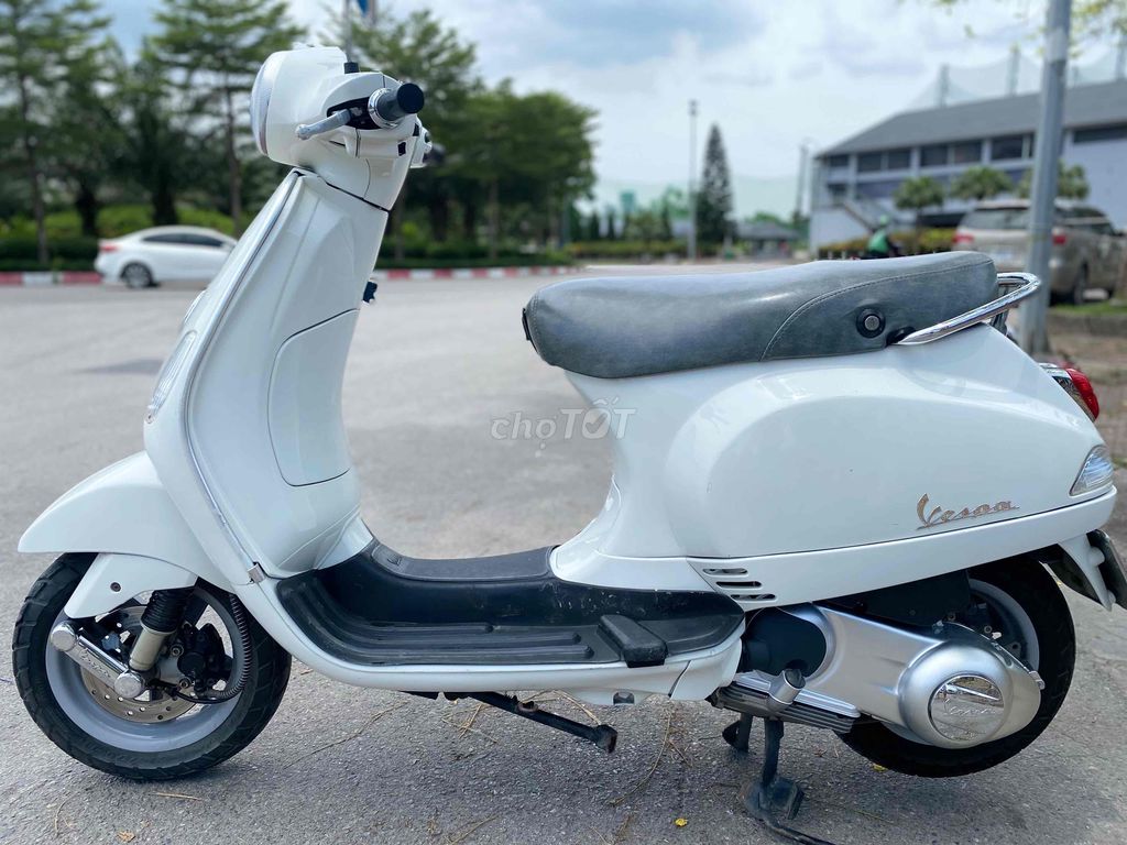 piaggio vespa trắng xe đẹp chạy ít. Mua bán Xe máy tại Quận Nam Từ Liêm Hà Nội được đăng bởi Lan Phương hình 3
