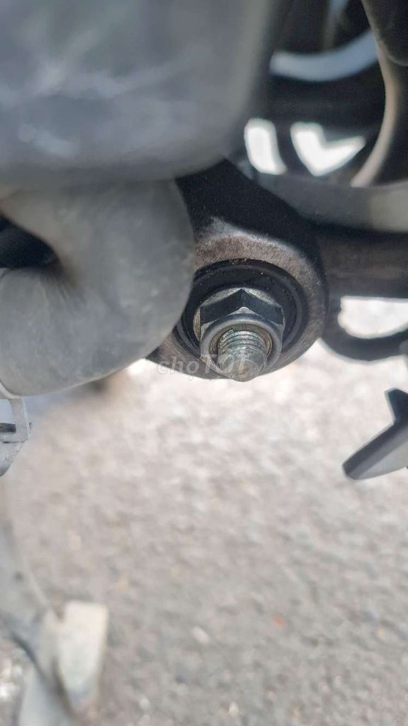 Honda Air Blade 2012 FI Đen Vàng đồng. Mua bán Xe máy tại Quận 11 Tp Hồ Chí Minh được đăng bởi CỬA HÀNG XE MÁY LONG HỔ hình 8