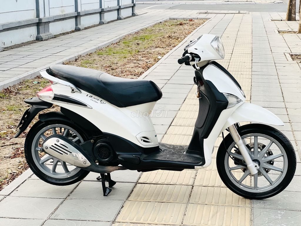 Piaggio Liberty 125 ie BIỂN HN CHÍNH CHỦ MÁY NGON. Mua bán Xe máy tại Quận Cầu Giấy Hà Nội được đăng bởi Đỗ Thanh Mai hình 6