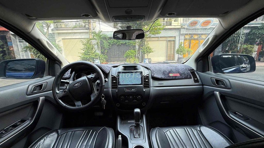 🚘 Ford Ranger XLS – Số tự động – 1 cầu. Sản xuất 2. Mua bán Ô tô tại Thành phố Dĩ An Bình Dương được đăng bởi Huy Luân Auto hình 9