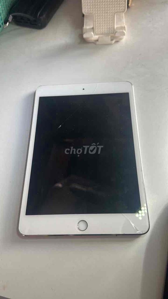 Apple iPad mini 4 16GB Bạc. Mua bán Máy tính bảng tại Quận Bình Tân Tp Hồ Chí Minh được đăng bởi Tuấn  hình 1
