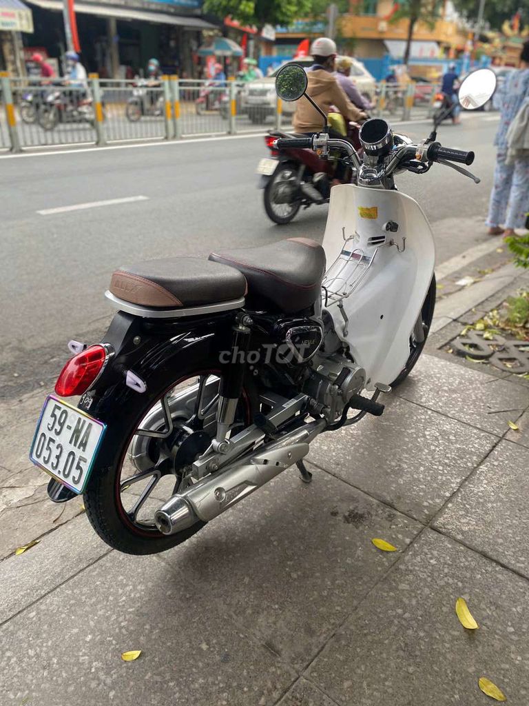 Honda Cub classic 50 cc 2022 mới 90% biển số TP. Mua bán Xe máy tại Quận Tân Phú Tp Hồ Chí Minh được đăng bởi Tuanduy hình 5