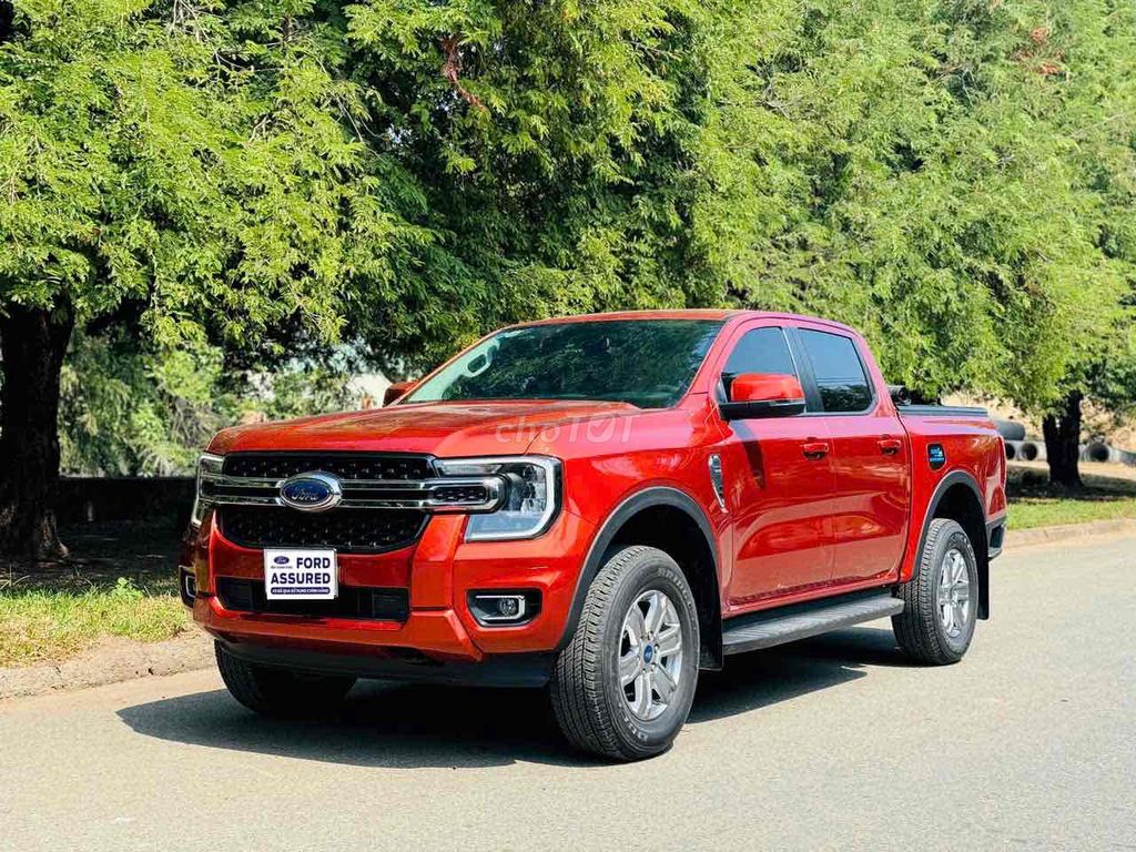 Ford Ranger XLS 2 cầu - BH HÃNG 2026