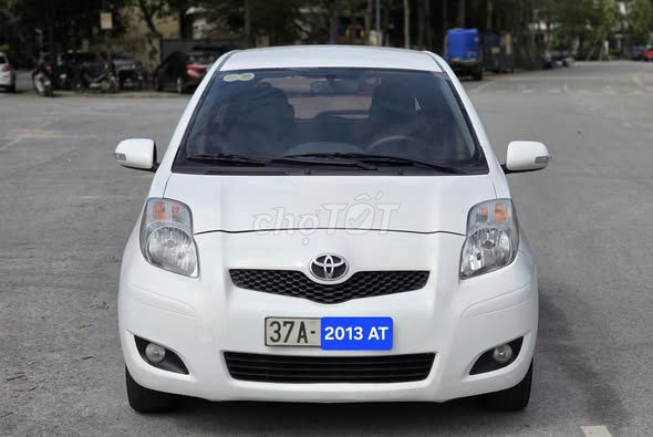 Toyota Yaris 2013. Mua bán Ô tô tại Thành phố Vinh Nghệ An được đăng bởi Bình Trọng hình 1