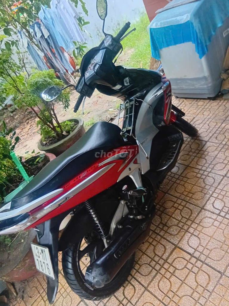 Honda Airblade 110Fi 2010 Таиланд Красный, Черный, Серебристый