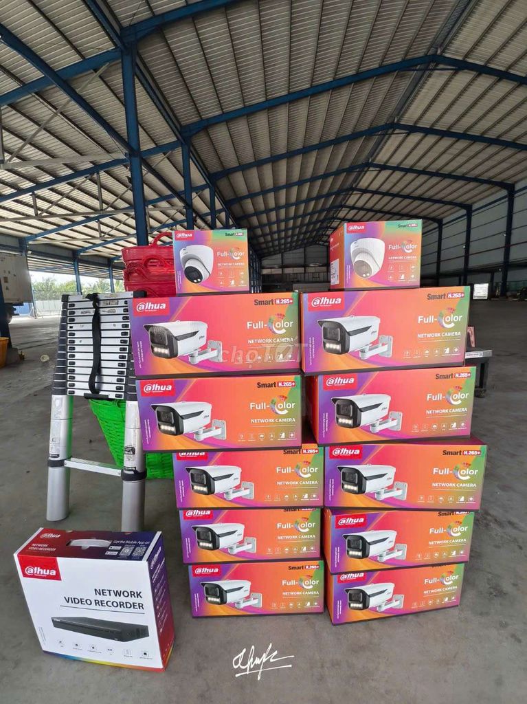 Dịch vụ Quay flycam, lắp đặt camera. Dịch vụ tại Thành phố Vĩnh Long Vĩnh Long được đăng bởi Tiểu Bối hình 1