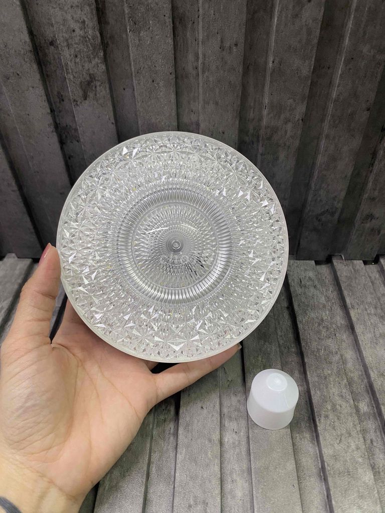 Bóng đèn LED Trắng. Mua bán Đèn tại Huyện Nhà Bè Tp Hồ Chí Minh được đăng bởi Trân hình 1