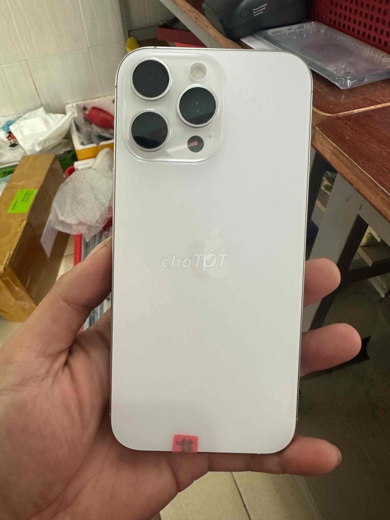 iPhone 16 Pro Max 256GB Trắng Đã sử dụng. Mua bán Điện thoại tại Thành phố Bến Tre Bến Tre được đăng bởi Trương Thanh Minh hình 1