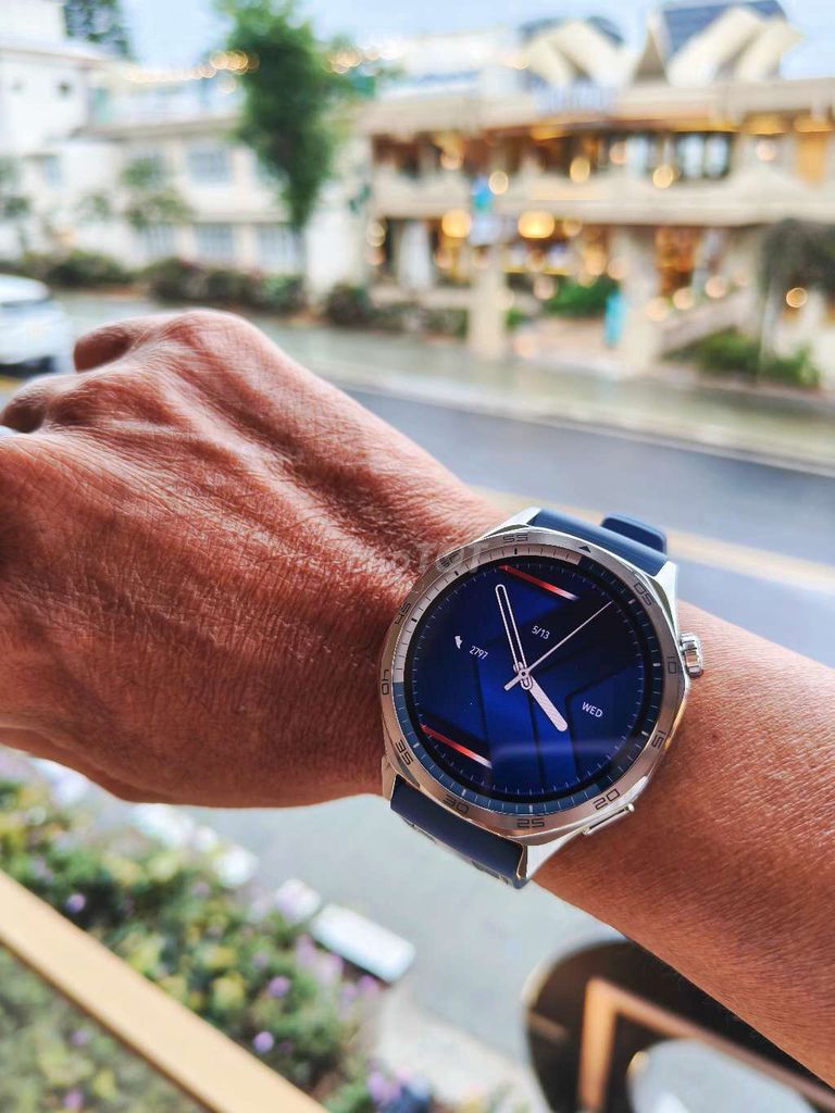 Huawei Watch GT5 Fullbox như mới. Mua bán Thiết bị đeo thông minh tại Thành phố Đà Lạt Lâm Đồng được đăng bởi Nguyễn Scoopy hình 1