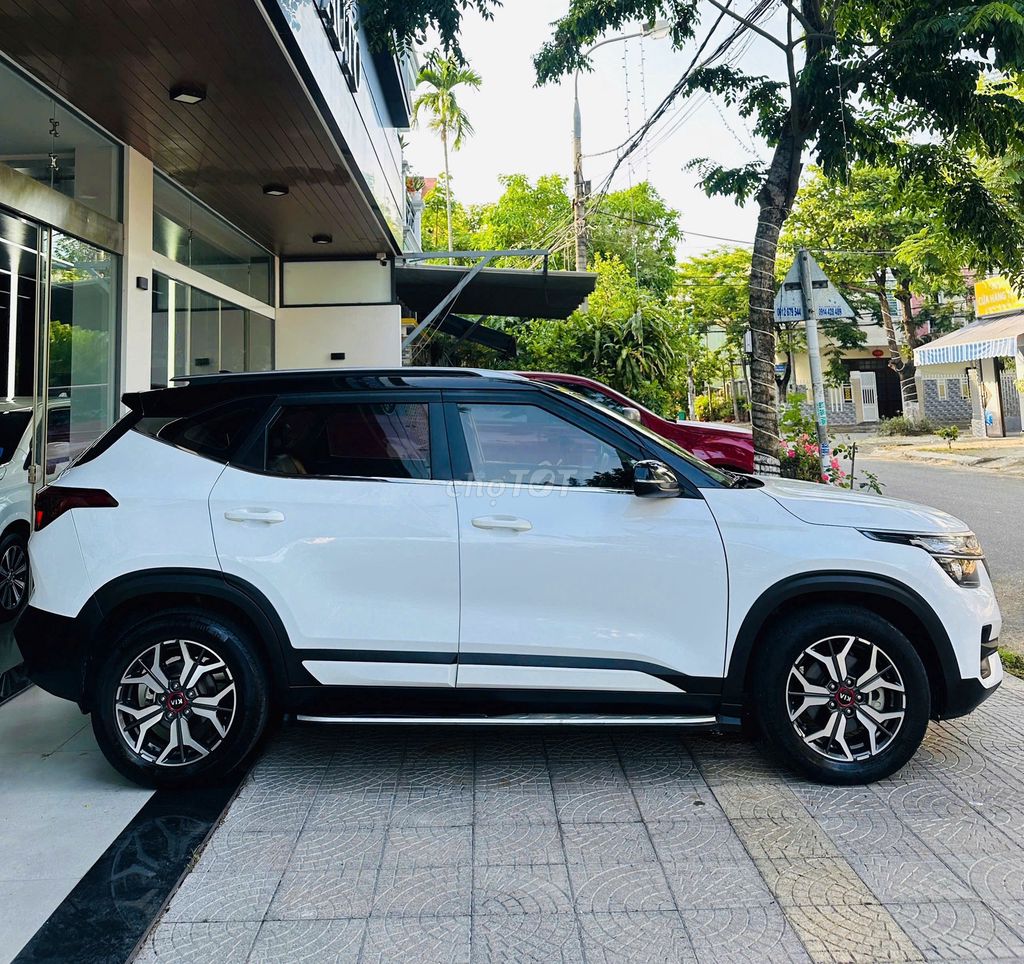 Kia Seltos 2021 Deluxe 1.4 - 65000 km. Mua bán Ô tô tại Quận Cẩm Lệ Đà Nẵng được đăng bởi Hải Vân Auto hình 3
