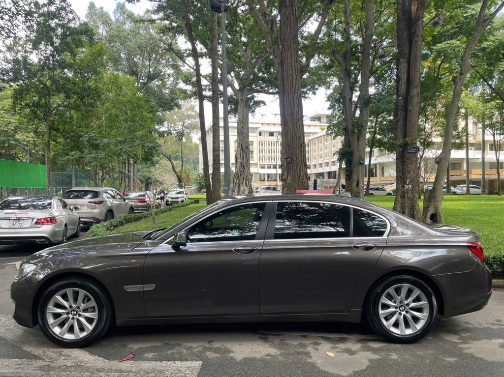 BMW seri 730Li.đời 2014. Nhập đức. Mua bán Ô tô tại Quận 11 Tp Hồ Chí Minh được đăng bởi Nam hình 5