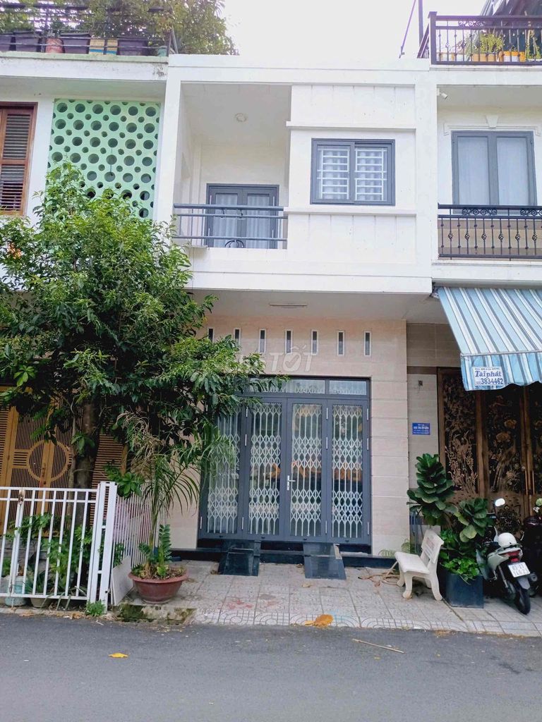Cho Thuê Nhà Trệt Lửng Lầu 4PN Khu Công Ty 8 Toà Cara River Park