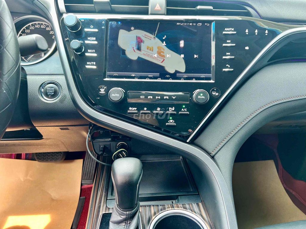 Toyota Camry 2.5Q 2019 màu trắng ngọc trai. Mua bán Ô tô tại Thành phố Thủ Đức Tp Hồ Chí Minh được đăng bởi Hữu Phúc hình 10