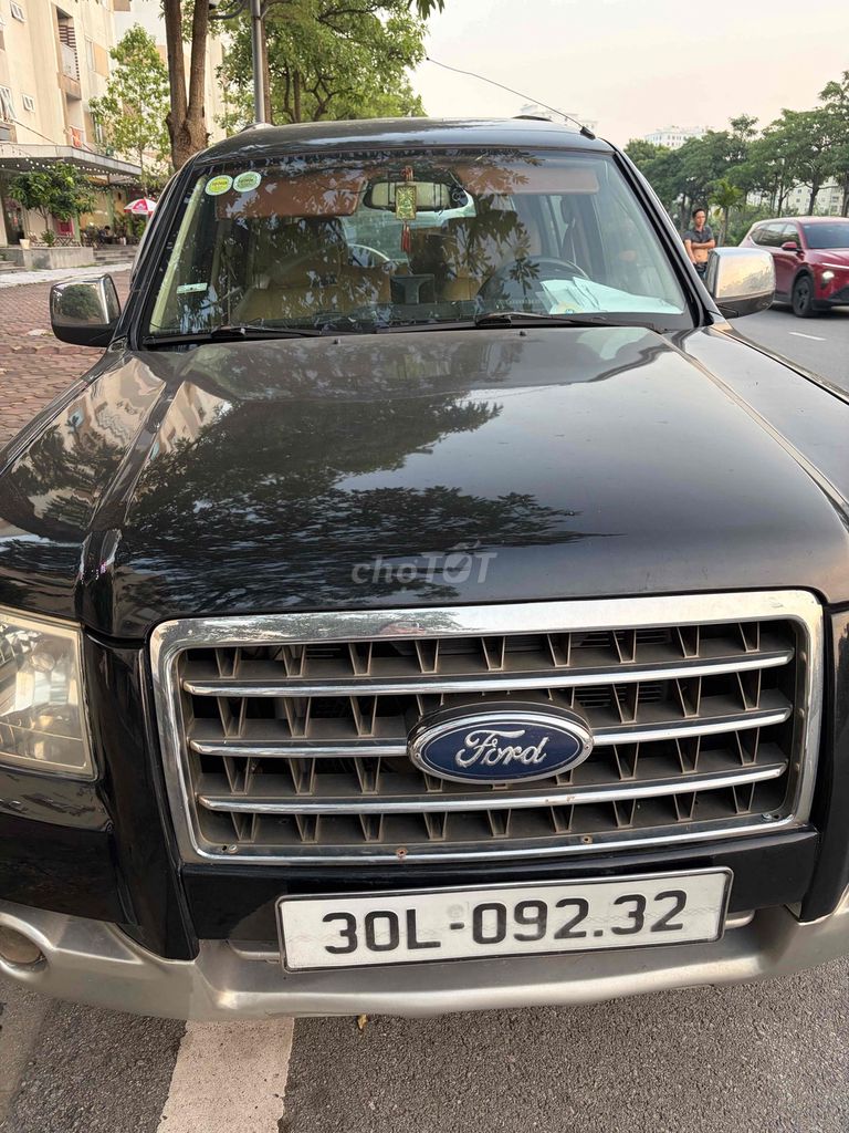 Ford Everest 2007 черный SUV
