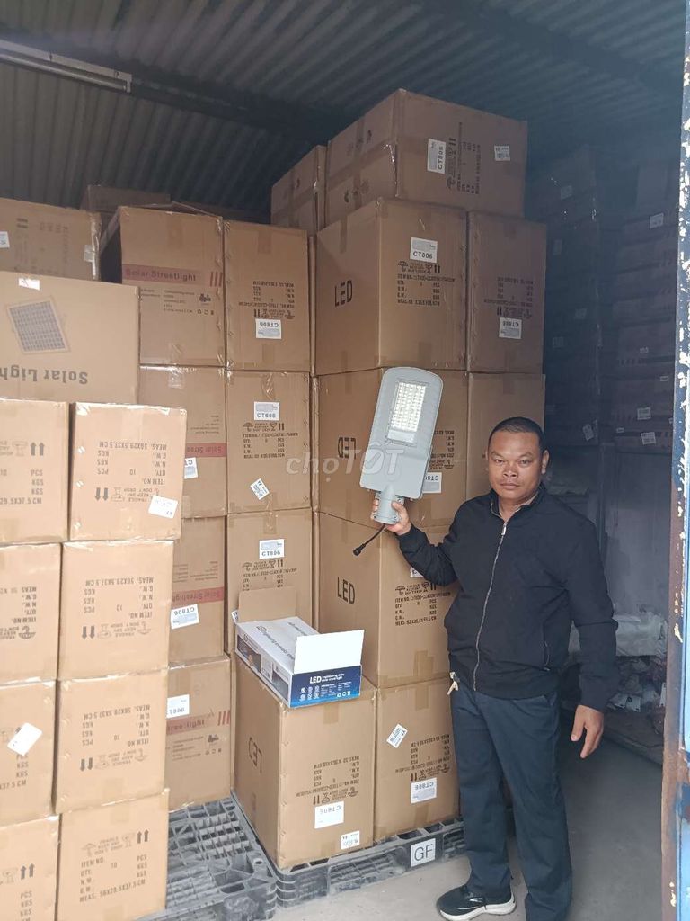 Quạt năng lượng mặt trời. Mua bán Quạt tại Huyện Vũ Thư Thái Bình được đăng bởi Tuấn Anh camera hình 1