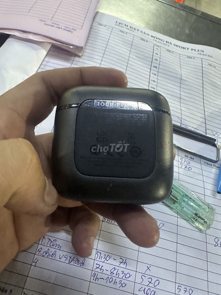 Tai nghe Bluetooth jbl tourpro 2 còn bảo hành. Mua bán Thiết bị đeo thông minh tại Quận Tân Phú Tp Hồ Chí Minh được đăng bởi Quang Tèo hình 1