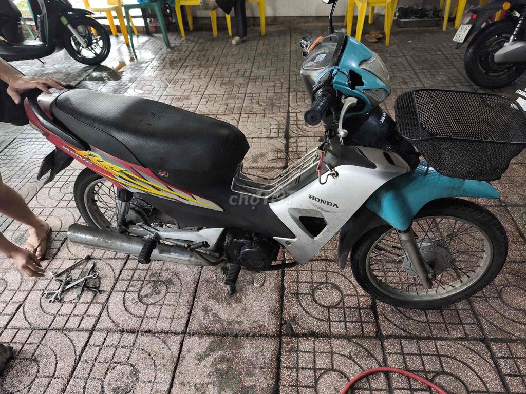 WAVE Trung hoa giấy tờ đầy đủ biển sài gòn