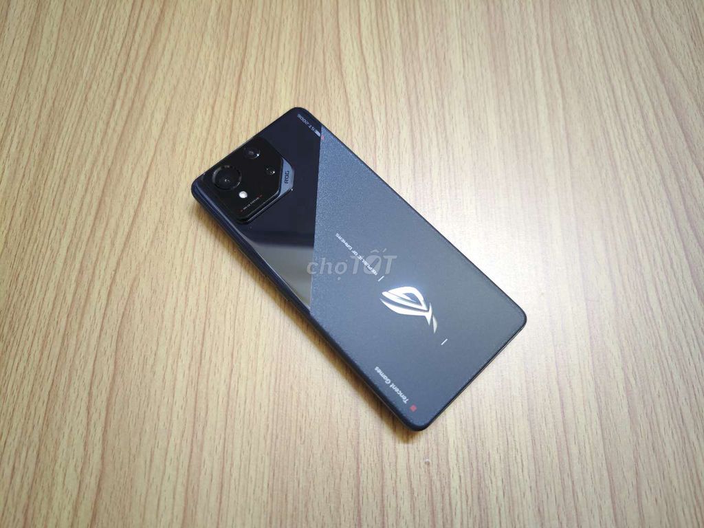 Asus Rog Phone 8 16/256Gb Snap 8Gen3 Tencent