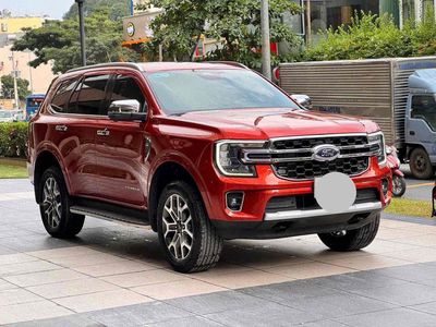 Ford Everest 2023 Titanium 2.0L 4x2 AT - 15000 km. Mua bán Ô tô tại Quận 3 Tp Hồ Chí Minh được đăng bởi Duy Vỹ