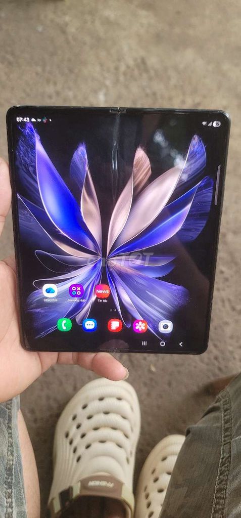 Samsung Galaxy Z Fold 3 512GB Đen. Mua bán Điện thoại tại Thành phố Buôn Ma Thuột Đắk Lắk được đăng bởi lãng tử hình 1