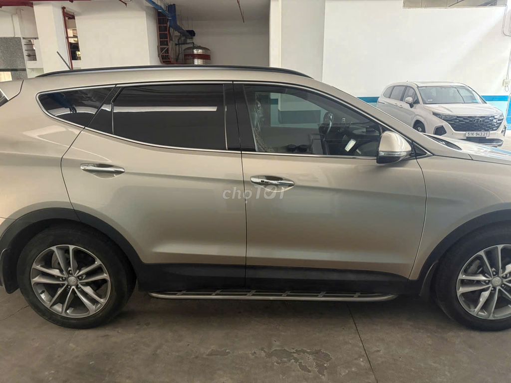 SANTA FE 2.2L 4WD 2018 DẦU NGUYÊN BẢN MÀU VÀNG CÁT. Mua bán Ô tô tại Quận 7 Tp Hồ Chí Minh được đăng bởi Hoàn  hình 4