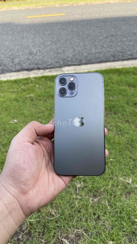 Apple iPhone 12 Pro 128GB Xám. Mua bán Điện thoại tại Thành phố Thuận An Bình Dương được đăng bởi Văn Hùng hình 1