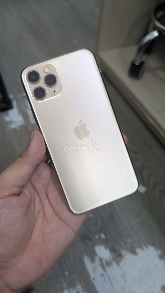 Apple iPhone 11 Pro 64GB Vàng Đã sử dụng. Mua bán Điện thoại tại Thành phố Biên Hòa Đồng Nai được đăng bởi Điện Thoại Thanh Lý hình 1