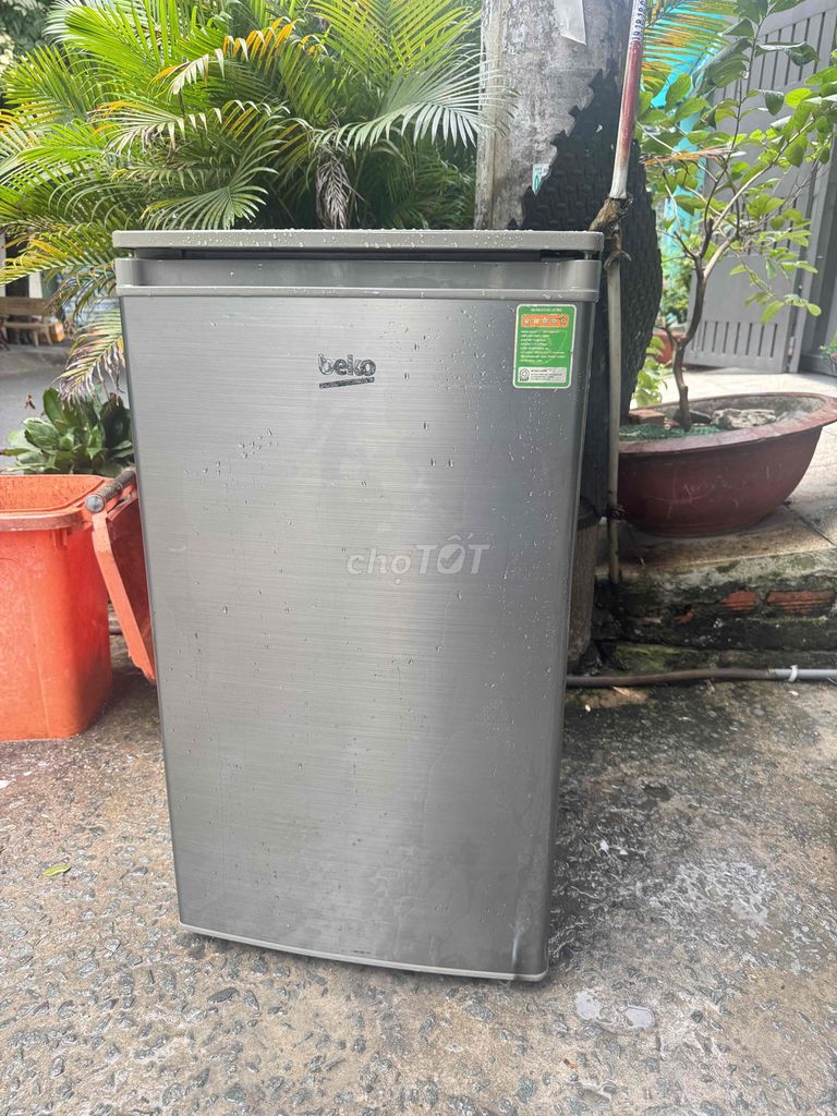 Tủ lạnh mini Beko Xám tiết kiệm điện 90l. Mua bán Tủ lạnh tại Quận Tân Phú Tp Hồ Chí Minh được đăng bởi  ĐIỆN MÁY HOÀNG HUY hình 1