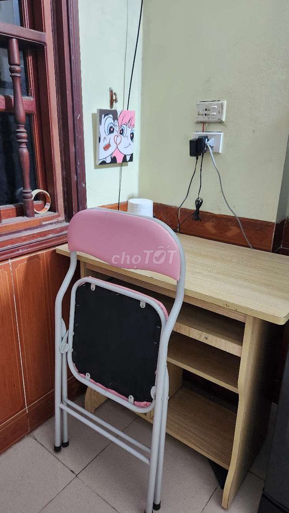 Bàn học gỗ ép vàng nhạt. Mua bán Bàn ghế tại Quận Nam Từ Liêm Hà Nội được đăng bởi Hải Nguyễn hình 1