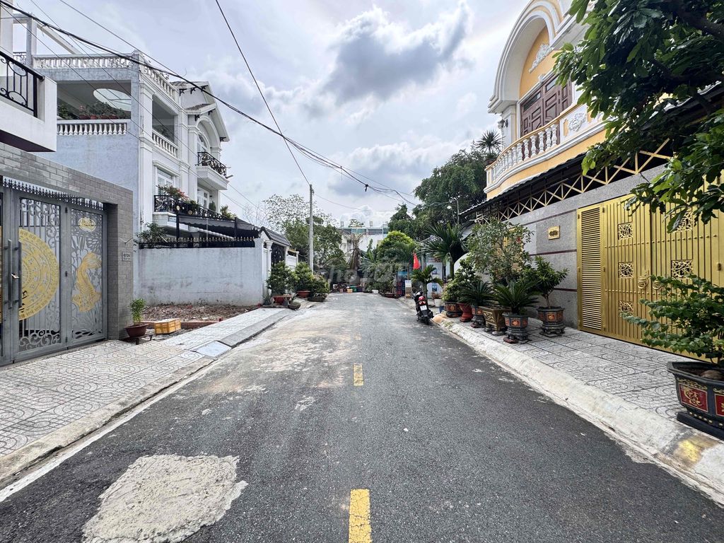 BÁN ĐẤT FULL THỔ CƯ ĐƯỜNG NHỰA 8M, XÂY CAO TẦNG. TẶNG GPXD 5 TẦNG. Mua bán Đất tại Thành phố Thủ Đức Tp Hồ Chí Minh được đăng bởi Luật Nhà Phố Thủ Đức hình 5