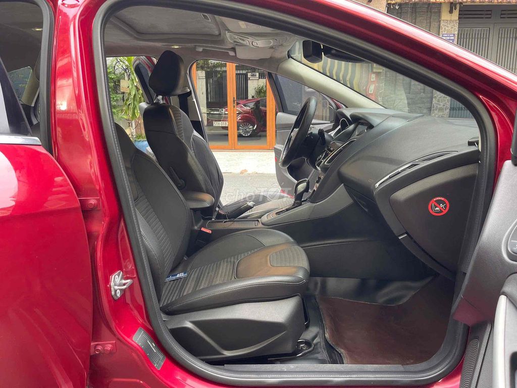 Ford Focus 2018 Sport 1.5L - 67000 km. Mua bán Ô tô tại Quận Tân Bình Tp Hồ Chí Minh được đăng bởi Sài Gòn Ford hình 10