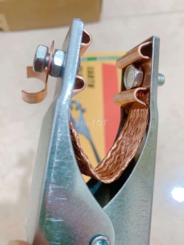 Kẹp mát Chữ A Đồng. Mua bán Đồ chuyên dụng, Giống nuôi trồng tại Thành phố Vĩnh Long Vĩnh Long được đăng bởi Phạm Thị phương Thanh  hình 1