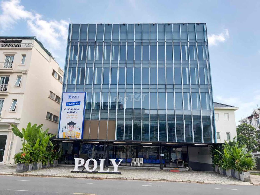 CHO THUÊ TÒA NHÀ VĂN PHÒNG PHÚ MỸ HƯNG – QUẬN 7 | 1.600M² SÀN - PCCC