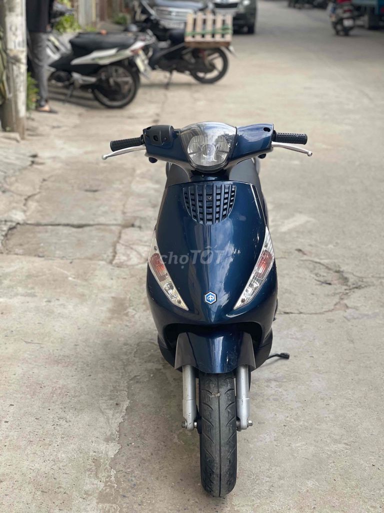 Piaggio Zip màu Xanh đậm. Mua bán Xe máy tại Quận Nam Từ Liêm Hà Nội được đăng bởi VÂN ANH hình 5
