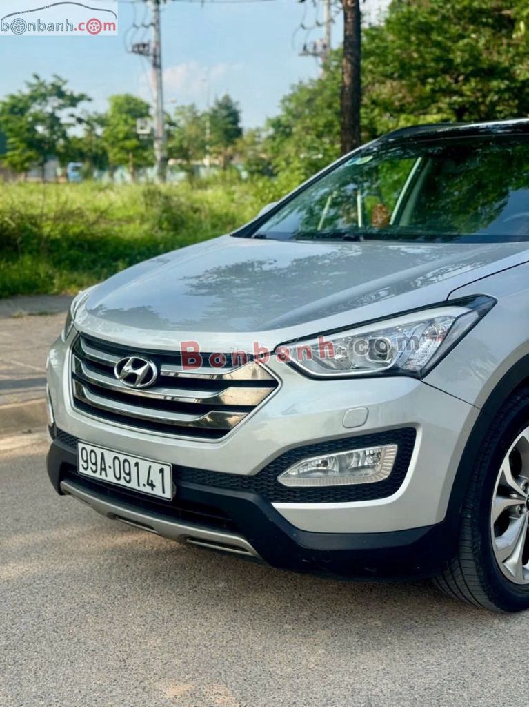 Hyundai SantaFe 2.4L 4WD 2015 - 518 Triệu. Mua bán Ô tô tại Quận Long Biên Hà Nội được đăng bởi Nguyễn Khuyến hình 2