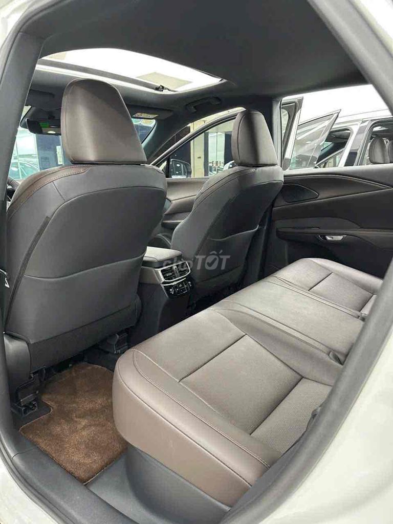 Lexus RX350 Premium 2023 - 44000 km. Mua bán Ô tô tại Quận 1 Tp Hồ Chí Minh được đăng bởi Quân Nguyễn Lexus Lướt hình 5