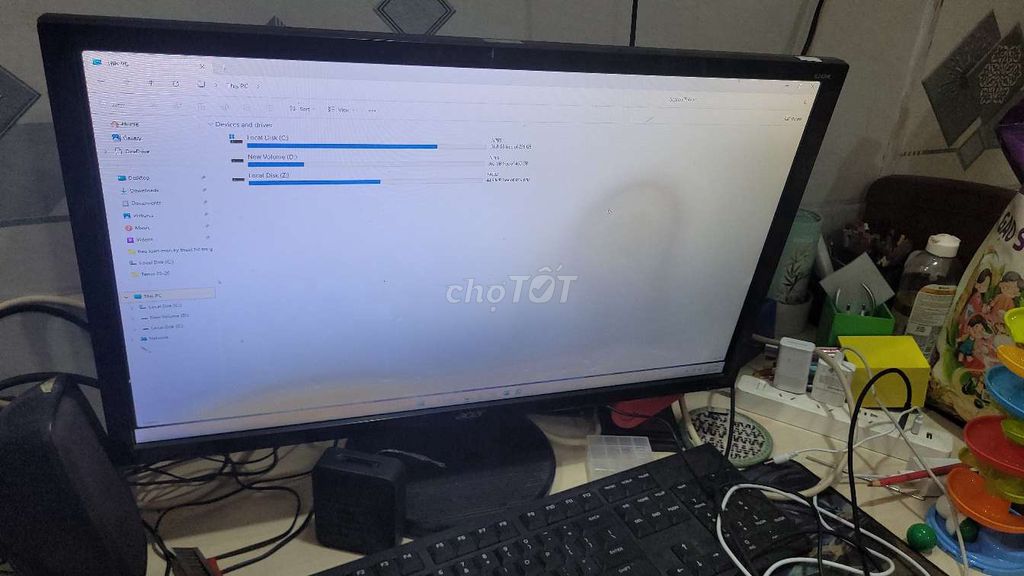 Acer 24 inch có 2 vệt. Mua bán Phụ kiện (Màn hình, Chuột...) tại Quận 4 Tp Hồ Chí Minh được đăng bởi mapdich1989 hình 1